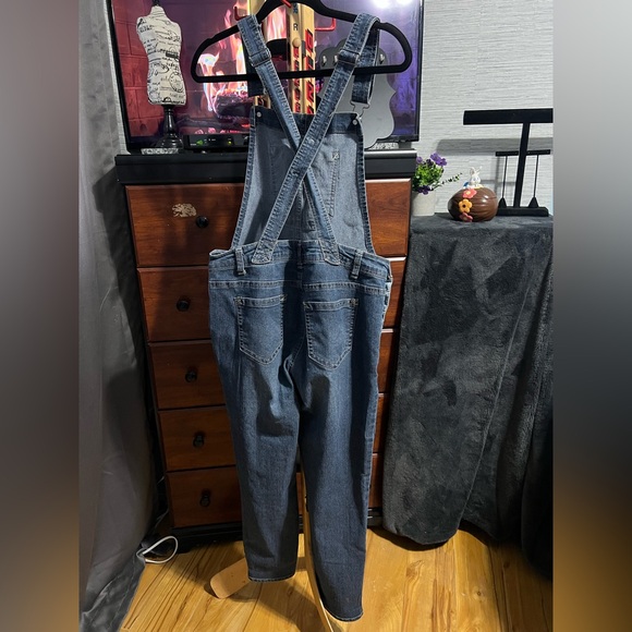 Wallflower Classic Blue Denim Jeans - Picture 2 of 5